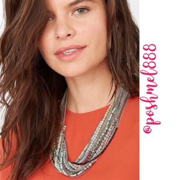 :: Stella & Dot Gorgeous!! Mae Statement Necklace - Picture 2 of 10